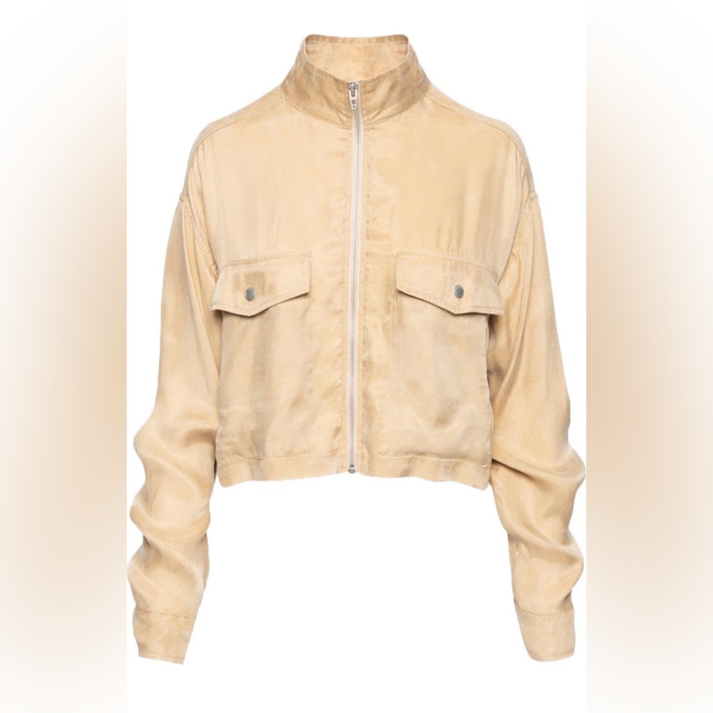 Blank NYC lightweight cropped utility jacket in oatmeal. Size: medium.